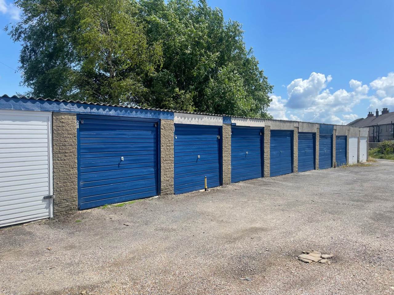Garage Reevy Road